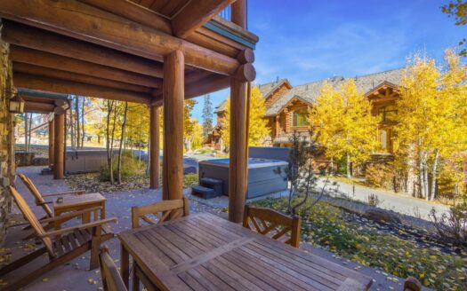 203 Ridgeline Drive 203