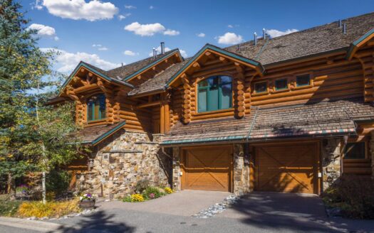 203 Ridgeline Drive 203
