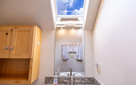 W 548 Pacific Avenue B