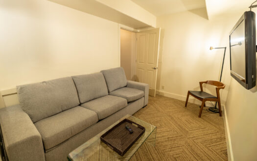 W 548 Pacific Avenue B