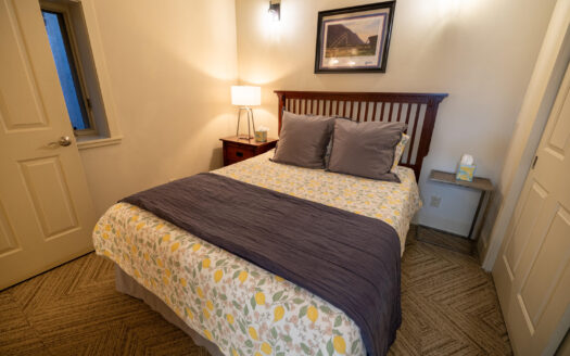 W 548 Pacific Avenue B