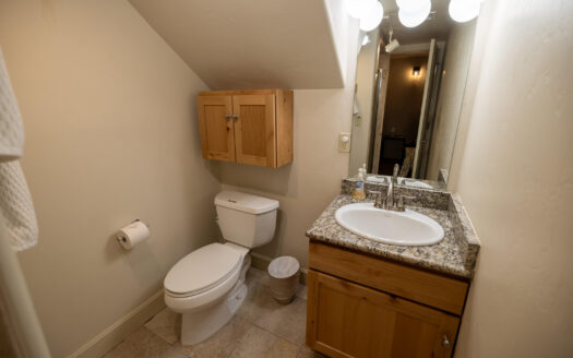 W 548 Pacific Avenue B