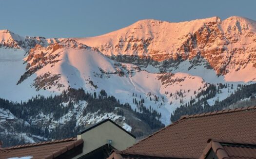 568 Mountain Village Boulevard 525/523