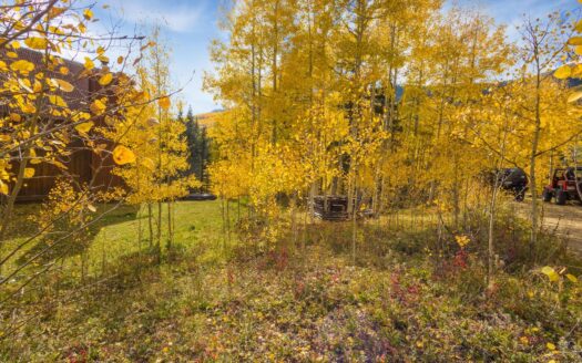 TBD Silverglance Way