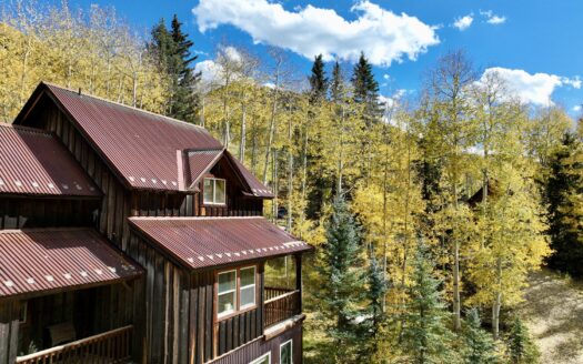 456 Silverglance Way