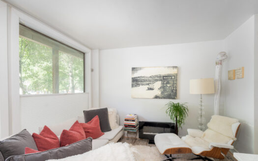 W 791 Pacific Avenue 4H