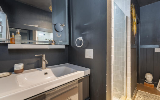 W 791 Pacific Avenue 4H