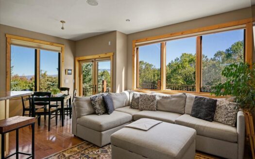 2190 Ponderosa Drive