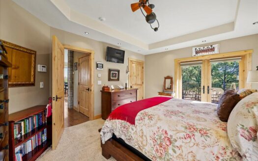 2190 Ponderosa Drive