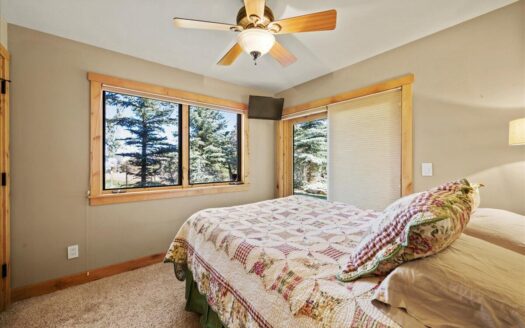 2190 Ponderosa Drive