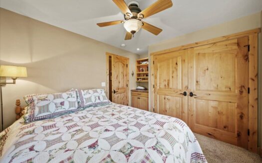 2190 Ponderosa Drive