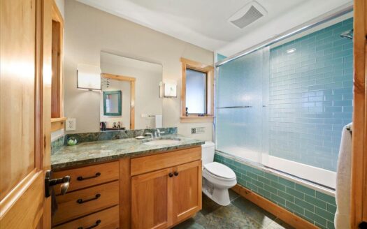 2190 Ponderosa Drive