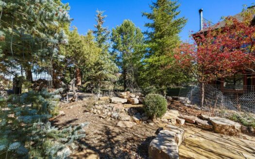 2190 Ponderosa Drive