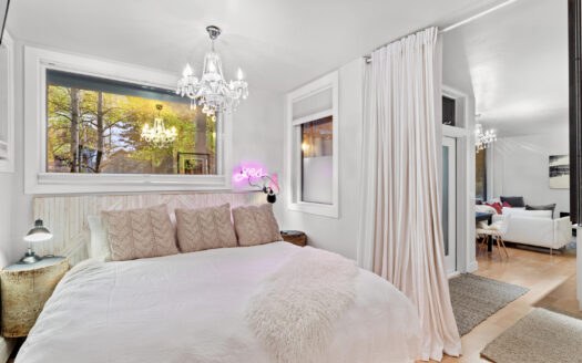 W 791 Pacific Avenue 4H