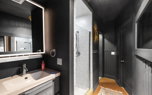 W 791 Pacific Avenue 4H