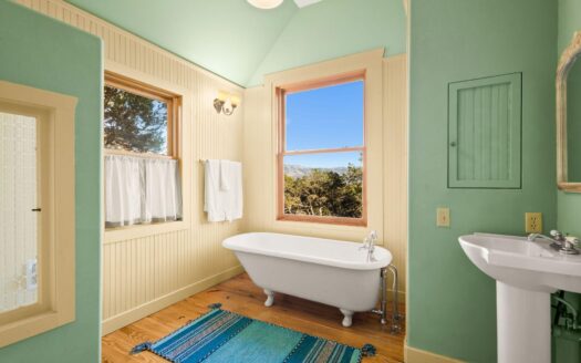 622 Bristlecone Drive