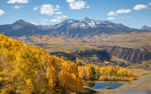 630 Sunnyside Ranch Drive